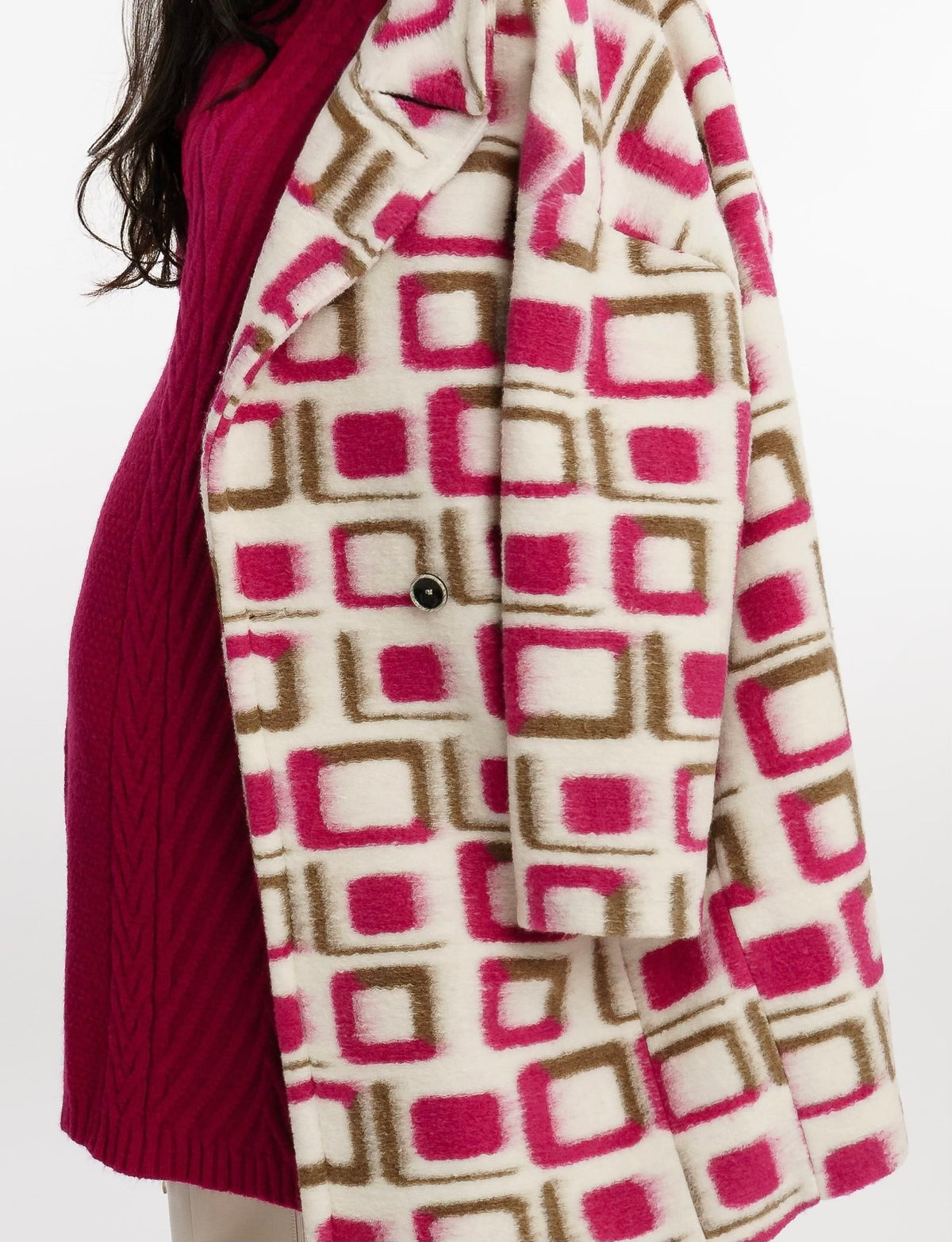 Sofia Mantel Fuchsia