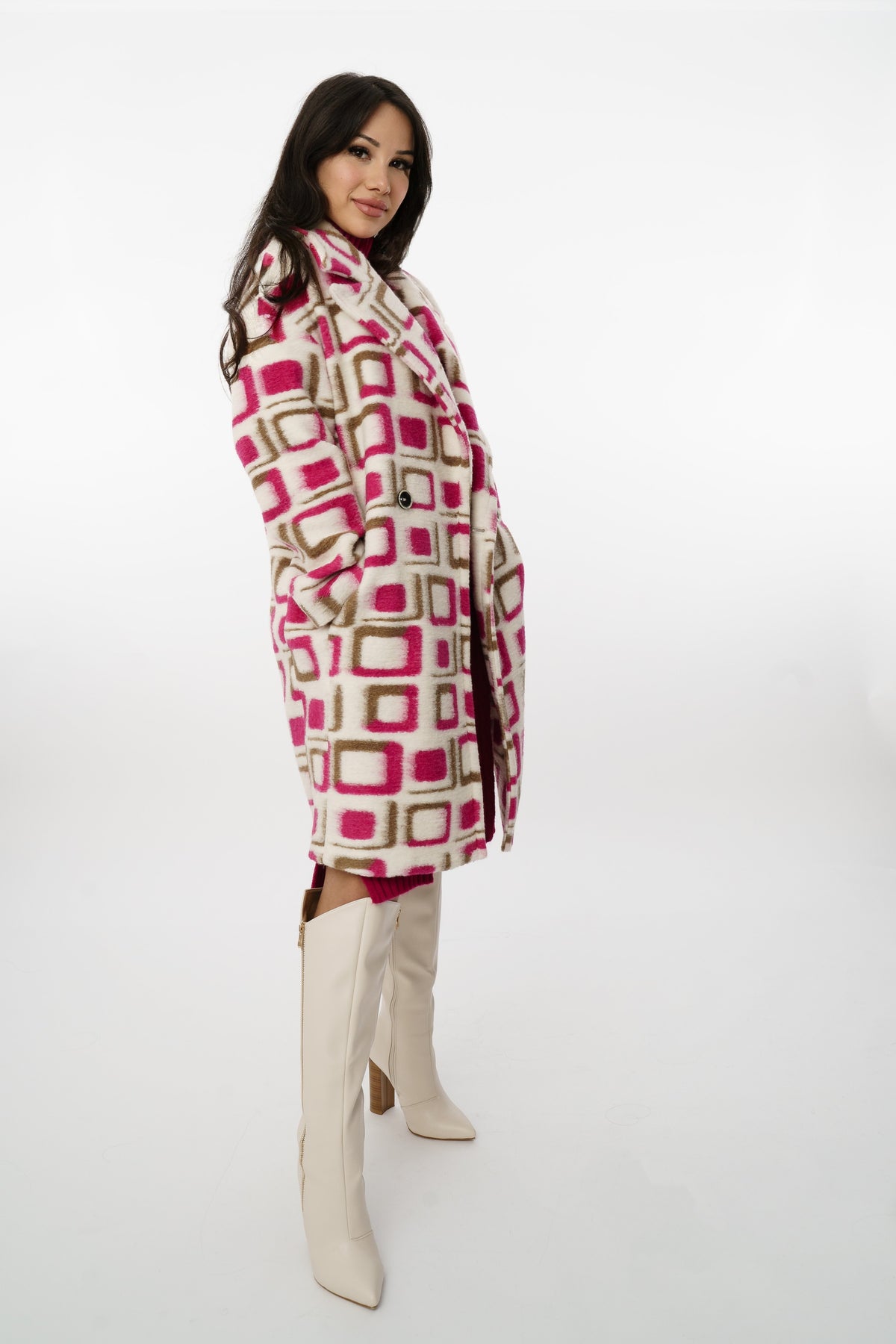 Sofia Mantel Fuchsia